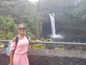 Akaka Falls Excursion with Client